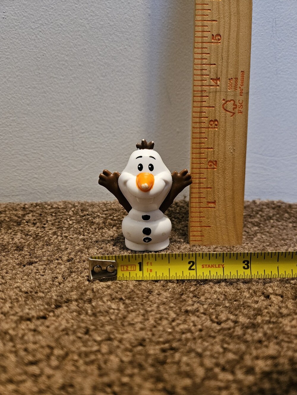 Fisher Price Little People Disney Frozen Olaf Action Figure Toy